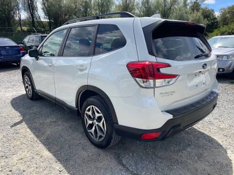 2020 Subaru Forester Premium