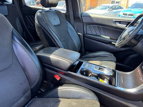 2019 Ford Edge ST