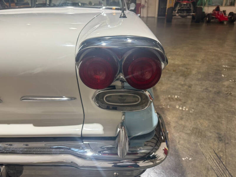 1958 Pontiac Chieftain