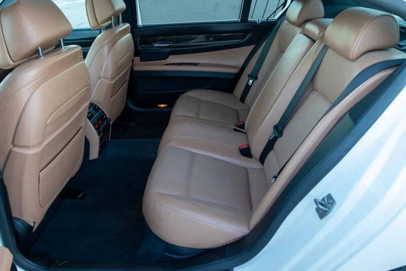 2013 BMW 7 Series 750Li