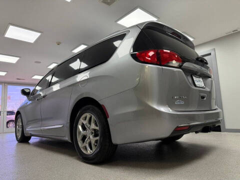 2018 Chrysler Pacifica Limited