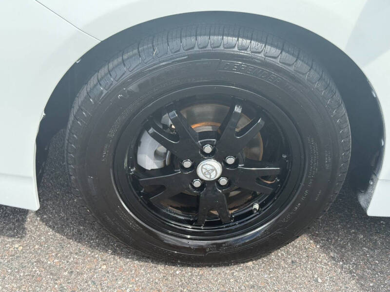 2012 Toyota Prius Two