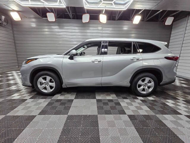 2021 Toyota Highlander LE
