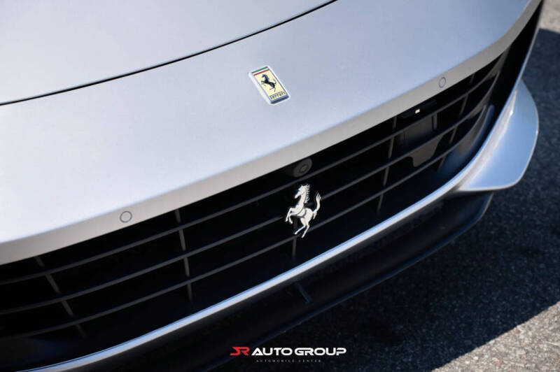 2019 Ferrari GTC4Lusso T
