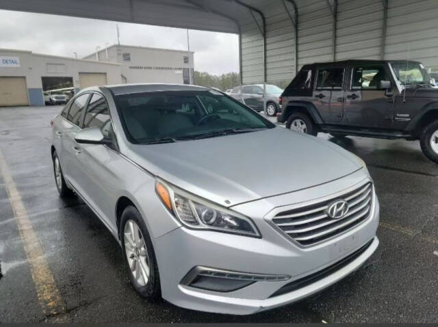 2015 Hyundai SONATA for sale at DealMakers Auto Sales in Lithia Springs, GA