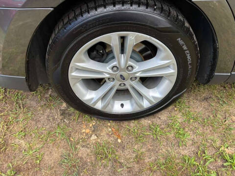 2015 Ford Taurus SEL