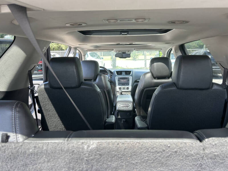 2016 GMC Acadia SLT-1