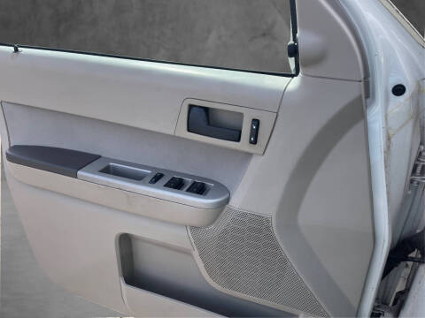 2011 Ford Escape XLT