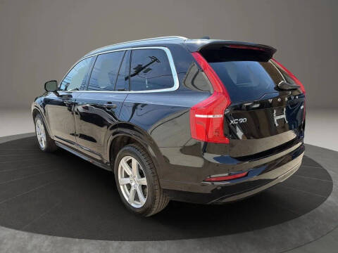 2023 Volvo XC90 B5 Core