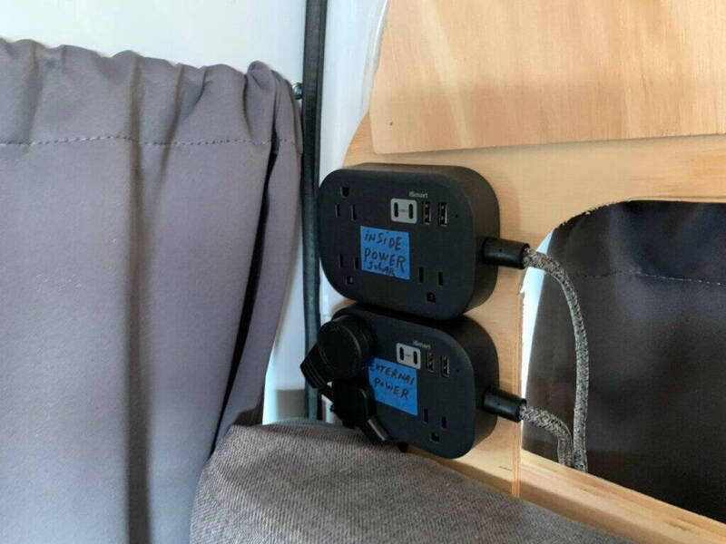 2011 Ford Transit Connect XLT Premium