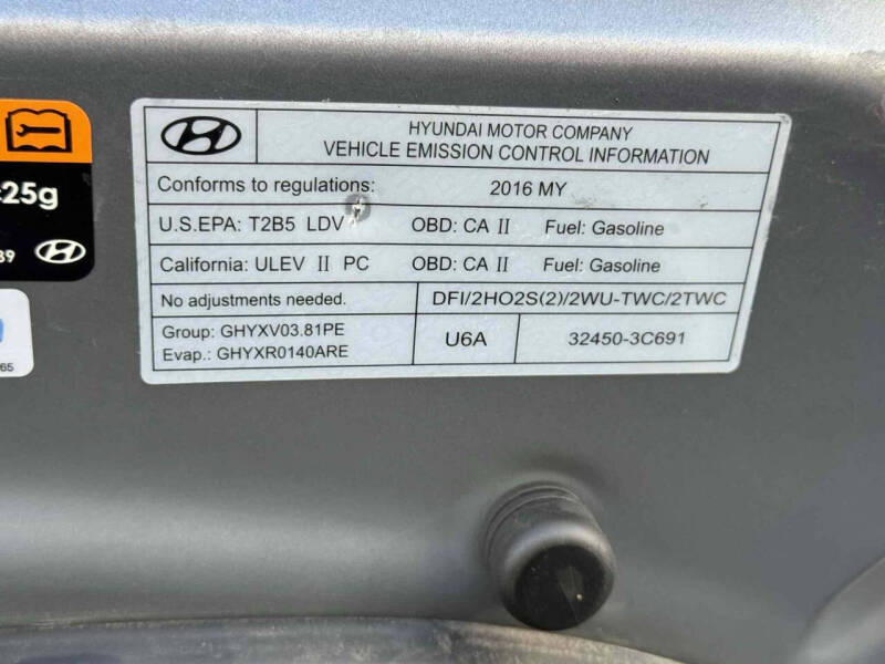 2016 Hyundai Genesis