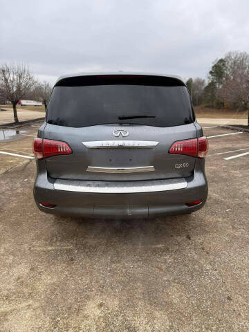 2017 Infiniti QX80