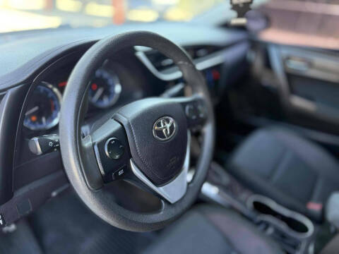 2018 Toyota Corolla LE