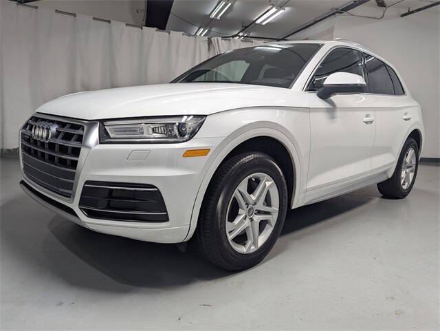 2019 Audi Q5 quattro Premium 45 TFSI