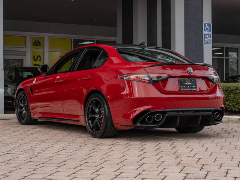 2024 Alfa Romeo Giulia Quadrifoglio