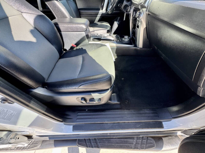 2017 Toyota 4Runner SR5 Premium