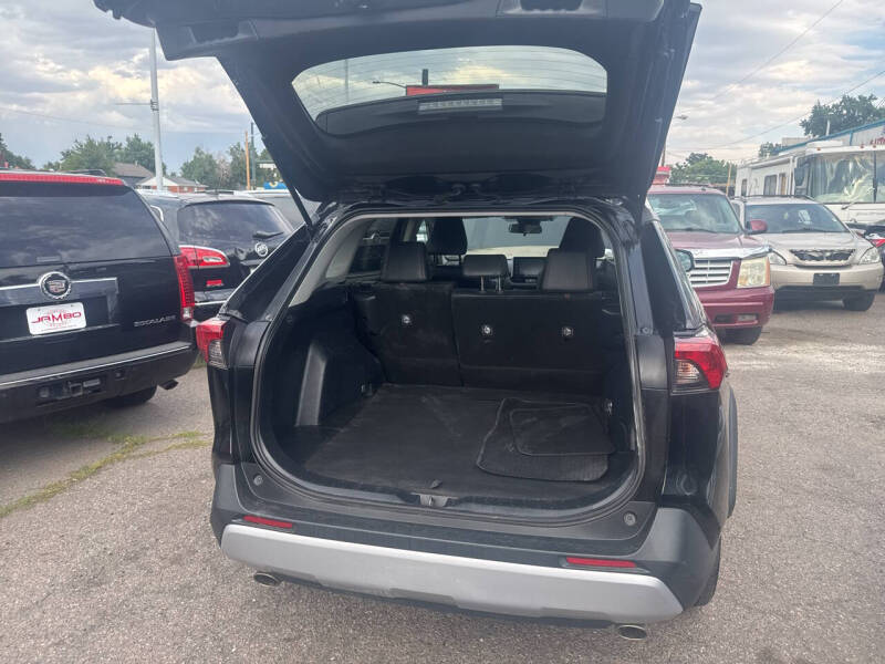 2020 Toyota RAV4 Adventure