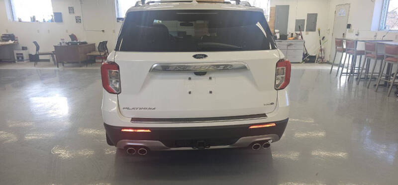 2020 Ford Explorer Platinum