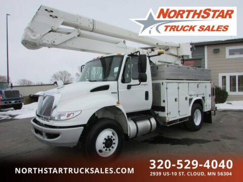 2009 International DuraStar 4400 for sale at NorthStar Truck Sales in Saint Cloud MN