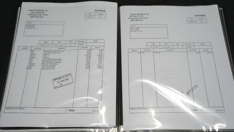 1948 Ford Super Deluxe