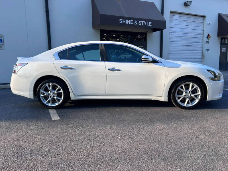 2012 Nissan Maxima