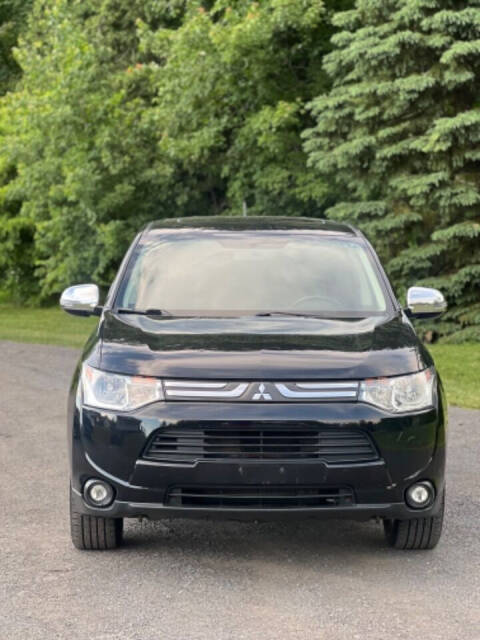 2014 Mitsubishi Outlander for sale at Town Auto Inc in Clifton Park, NY