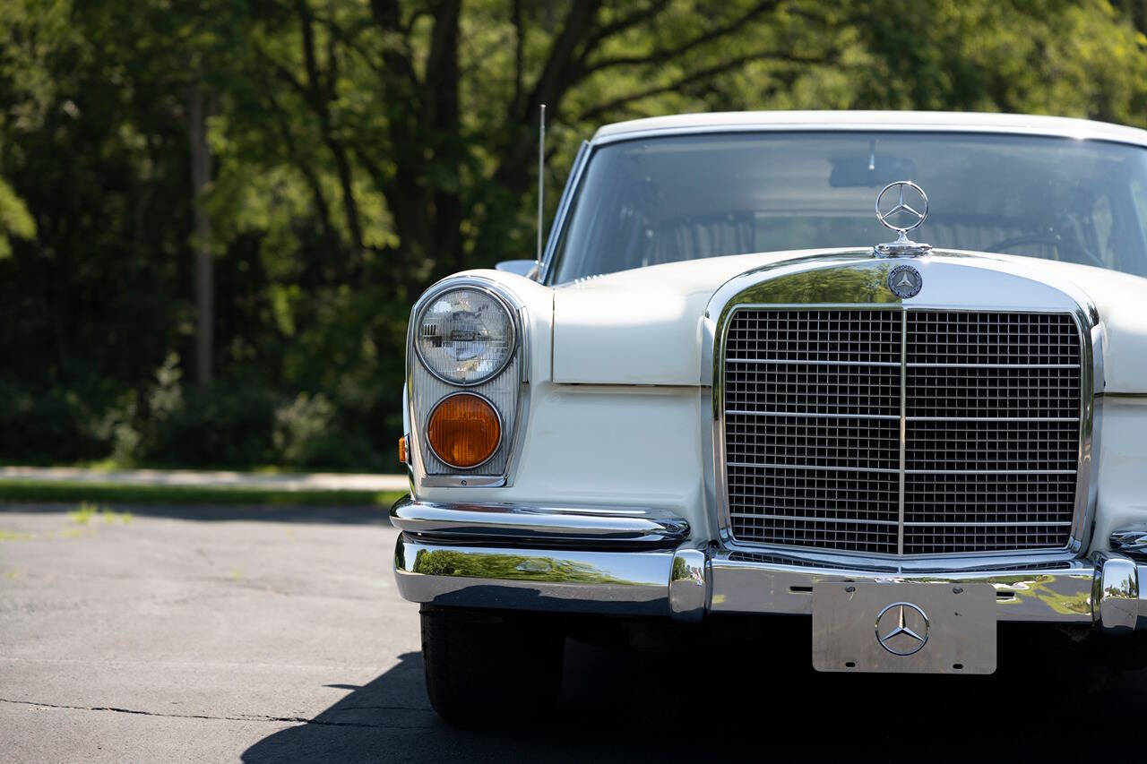 1971 Mercedes-Benz 600 for sale at Autowerks in Cary, IL