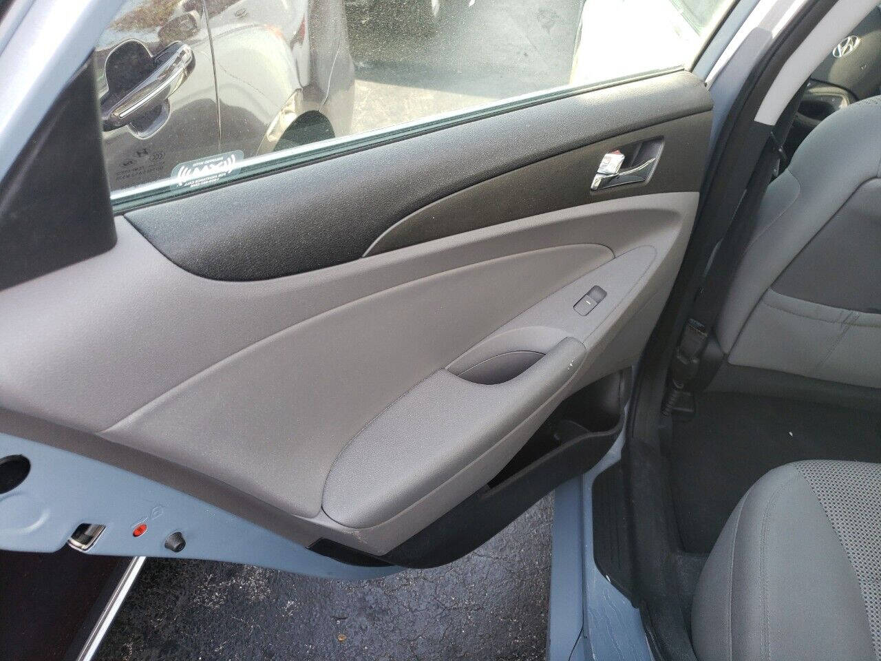 2012 HYUNDAI Sonata Sedan - $6,995