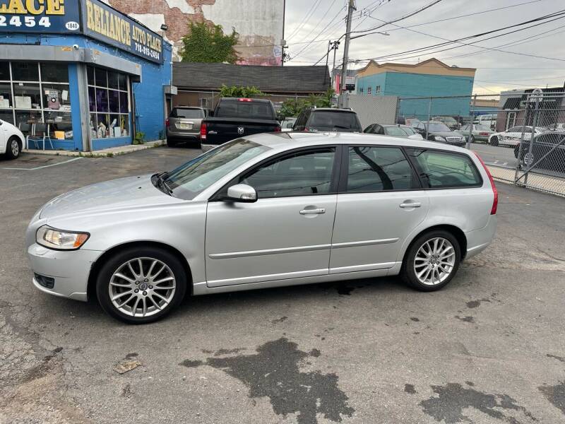 2009 Volvo V50 for sale at Reliance Auto Sales Inc. in Staten Island NY