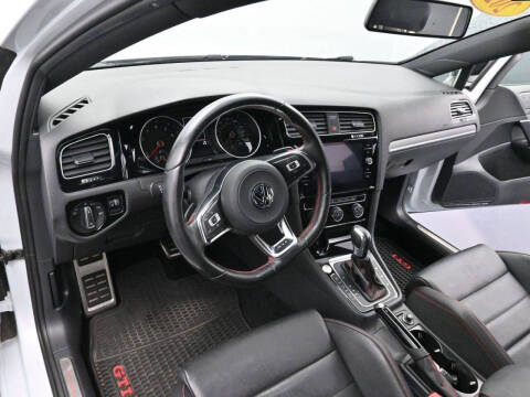 2021 Volkswagen Golf GTI Autobahn