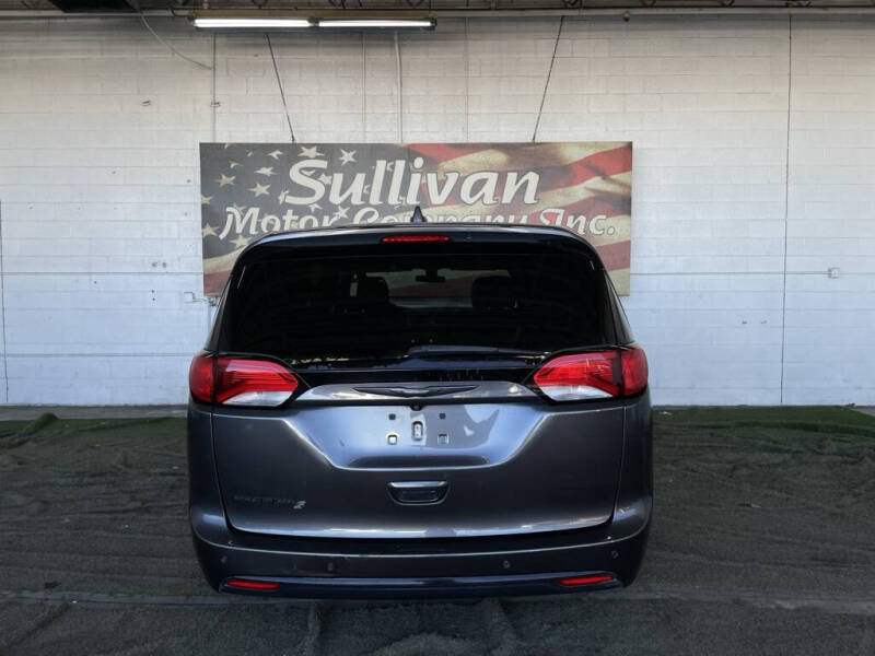 2018 Chrysler Pacifica Touring Plus