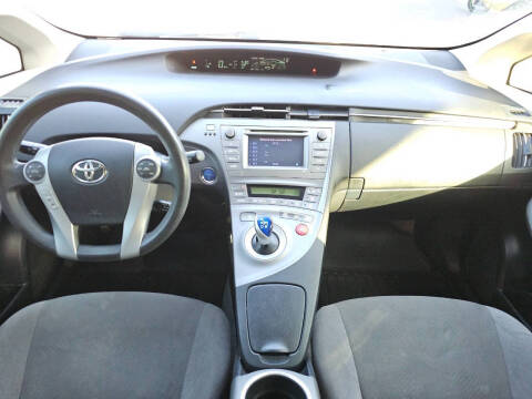 2013 Toyota Prius Two