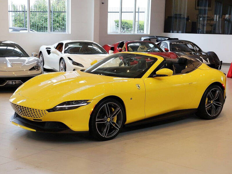 2025 Ferrari Roma Spider