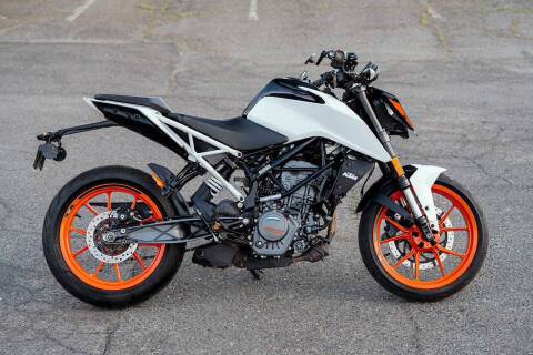 2021 KTM 200 Duke