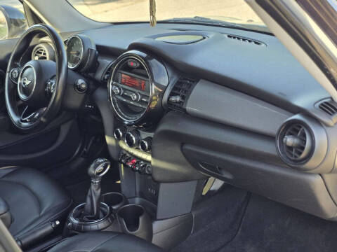 2015 MINI Hardtop 4 Door Cooper