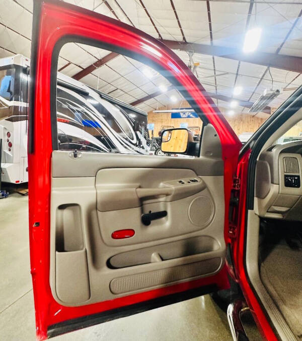 2004 Dodge Ram 2500 SLT