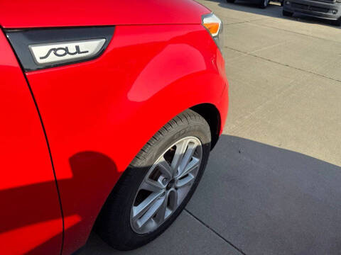 2019 Kia Soul +