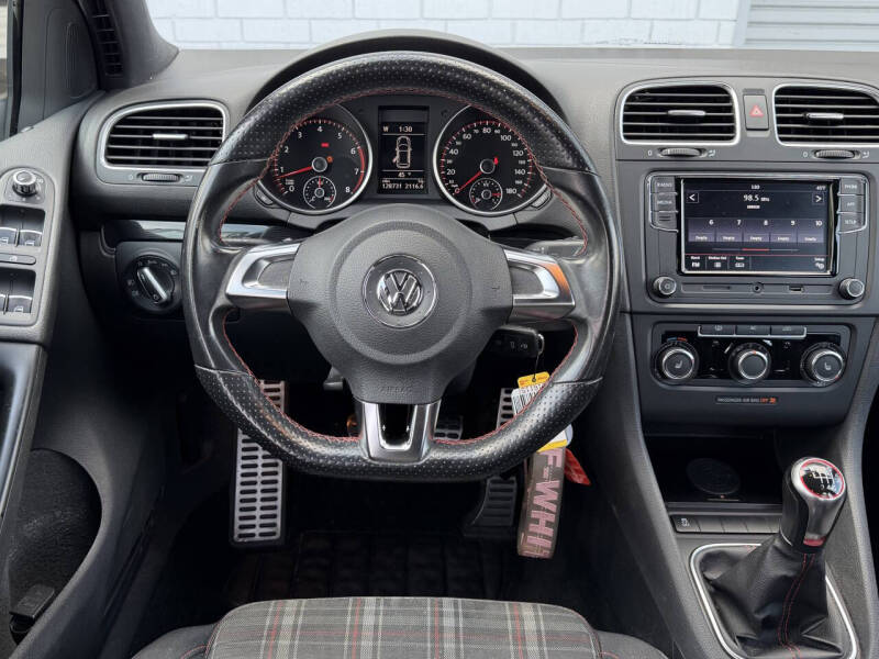 2012 Volkswagen GTI Base PZEV