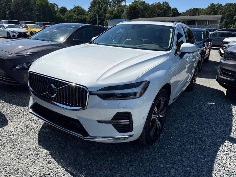 2023 Volvo XC60 B5 Plus Bright Theme