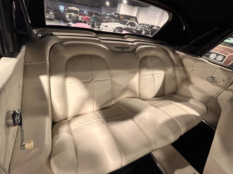 1960 Ford Thunderbird