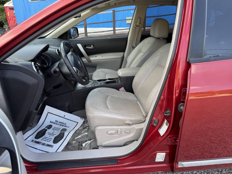 2012 Nissan Rogue S