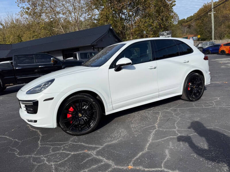 2017 Porsche Cayenne Turbo