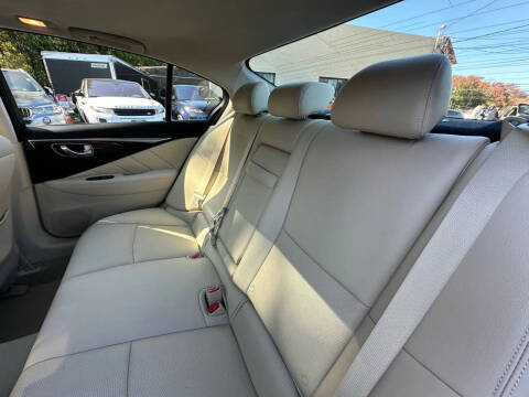 2014 Infiniti Q50 Premium