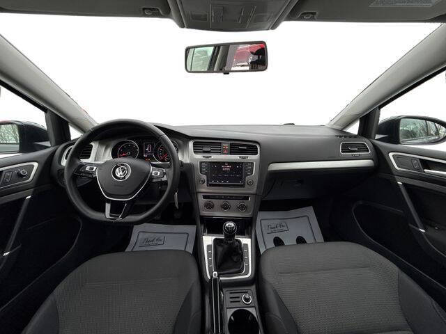 2017 Volkswagen Golf