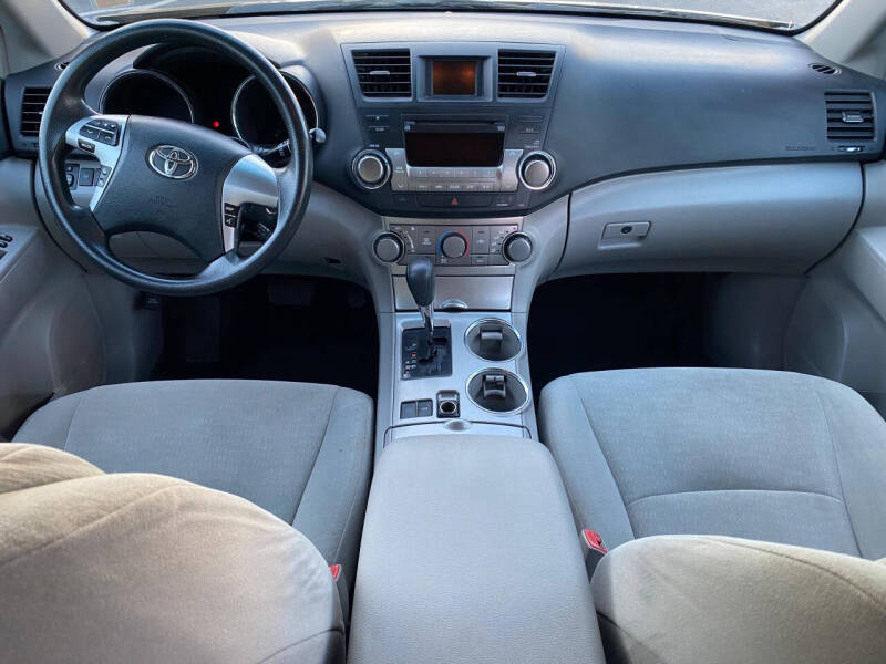 2012 Toyota Highlander