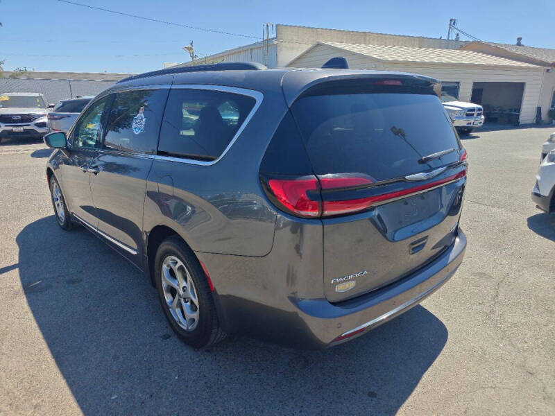 2023 Chrysler Pacifica Limited