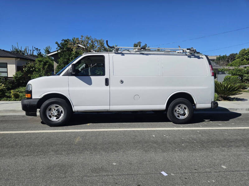 2018 Chevrolet Express 2500