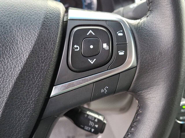 2016 Toyota Camry Hybrid XLE