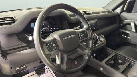 2023 Land Rover Defender 110 X-Dynamic SE