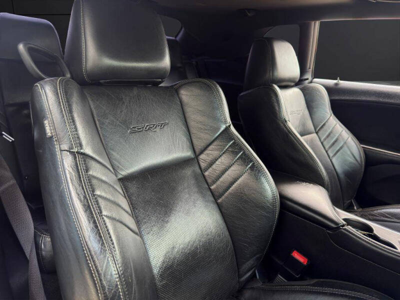 2016 Dodge Challenger SRT 392